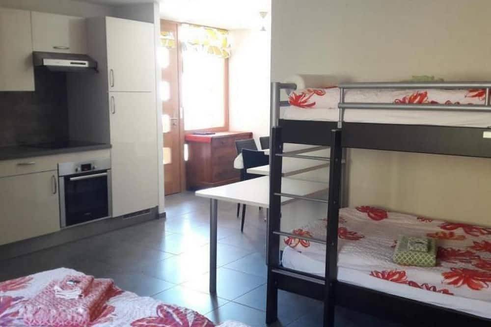 Ganze Wohnung, Studio im Bauernhaus (4 Pers.) in Le Mont-Pèlerin, Chardonne