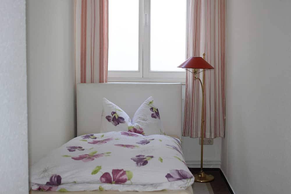 Ganze Wohnung, City-Apartment royshell - Apartment 2 in Güstrow, Mecklenburgische Seenplatte
