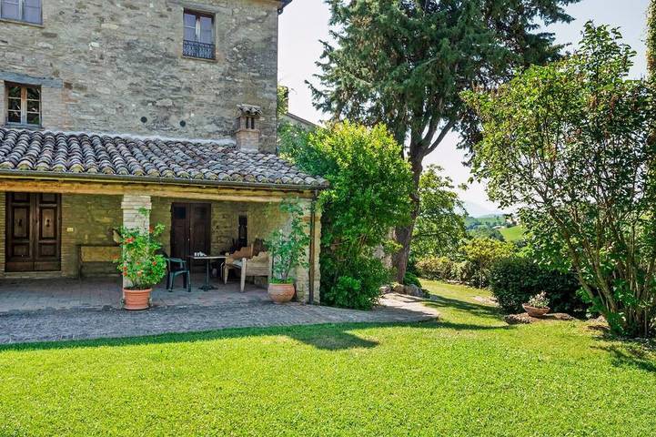 Casa vacanza per 13 persone, con piscina e giardino - 1