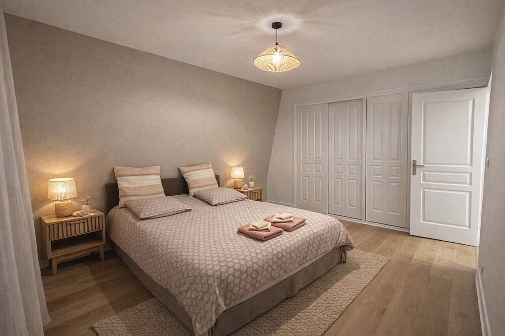 Entire apartment, Appartement Glycines in Chartres, Chartres region