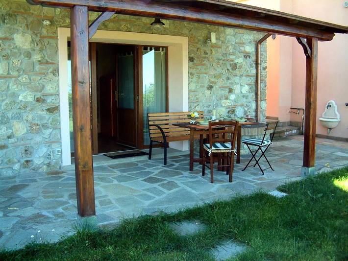 Appartamento per 3 persone, con giardino a Castellina Marittima