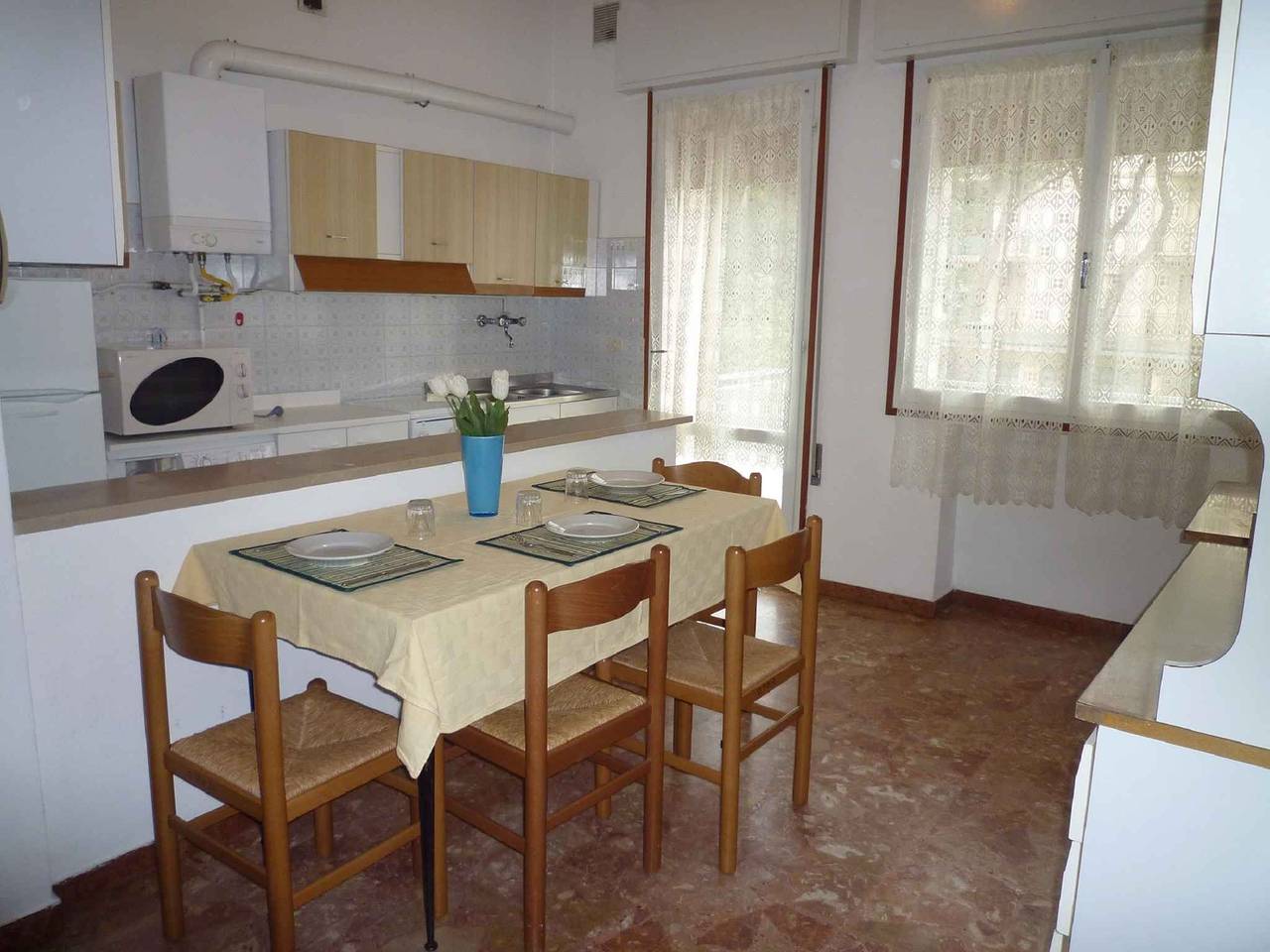 Appartamento intero, Appartamento con balcone  in Eraclea Mare, Provincia di Venezia