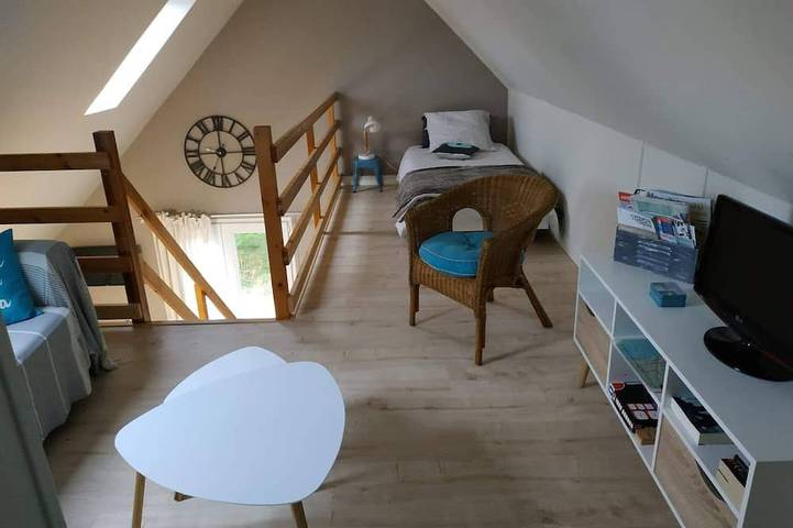 Gîte pour 5 personnes, avec terrasse et jardin à Surtainville - 4