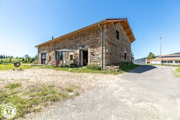 Gîte pour 5 personnes, avec Jardin et Vue