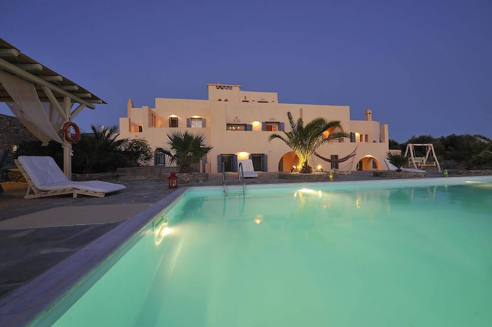 Casa vacanza a Paros a partire da 270€ a notte