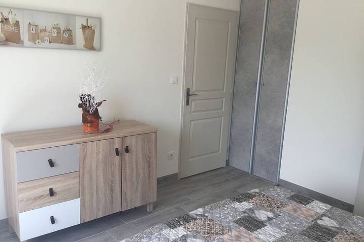 Location de vacances pour 6 personnes, avec jardin et terrasse à Mauzens-et-Miremont - 4