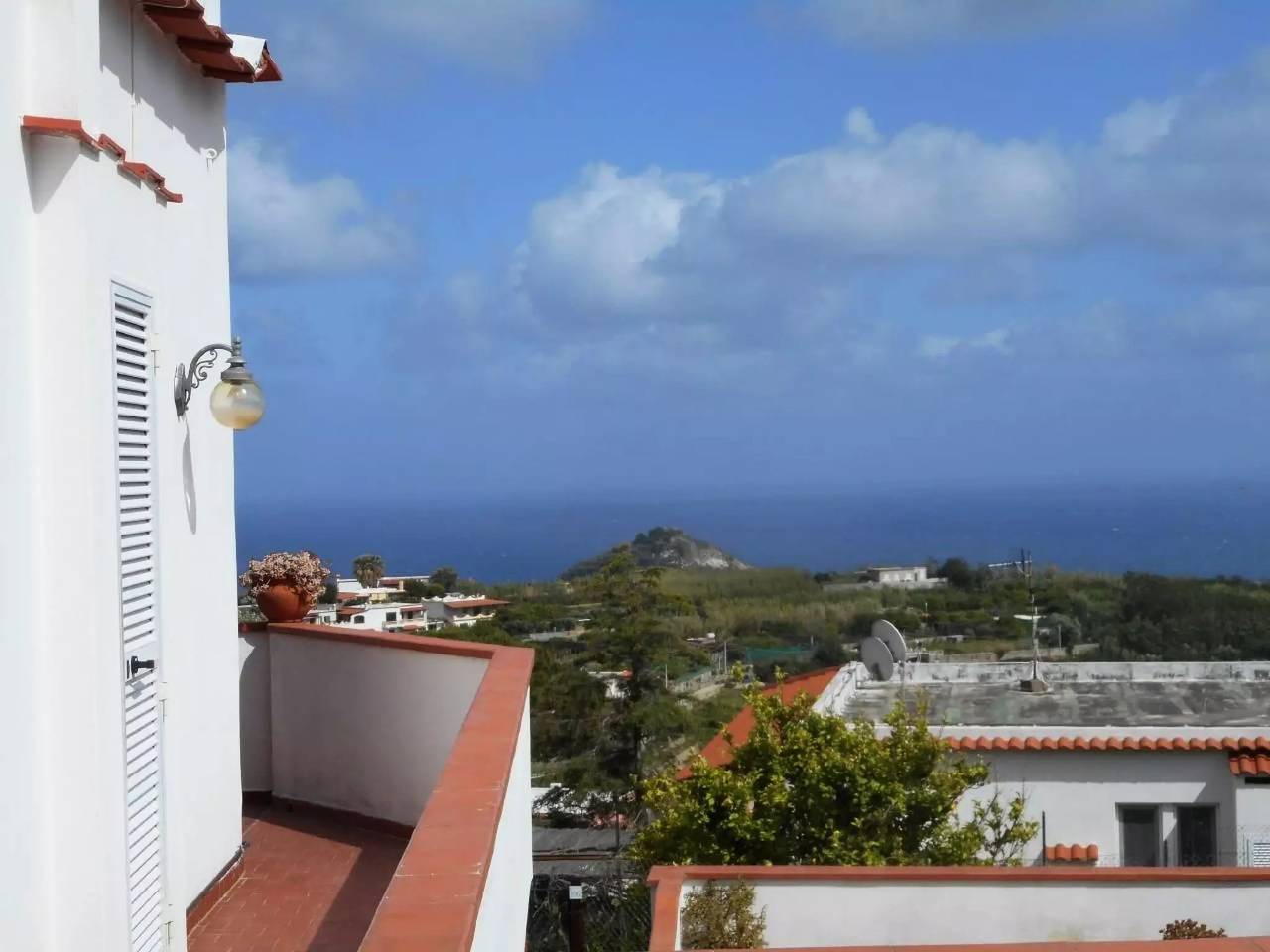 Apartamento entero, 6 estancias 6 personas in Forio, Ischia