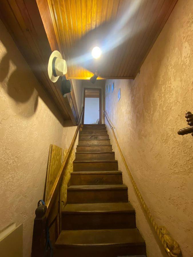 Gîte pour 6 personnes, avec balcon et vue, animaux acceptés à Quenza - 2