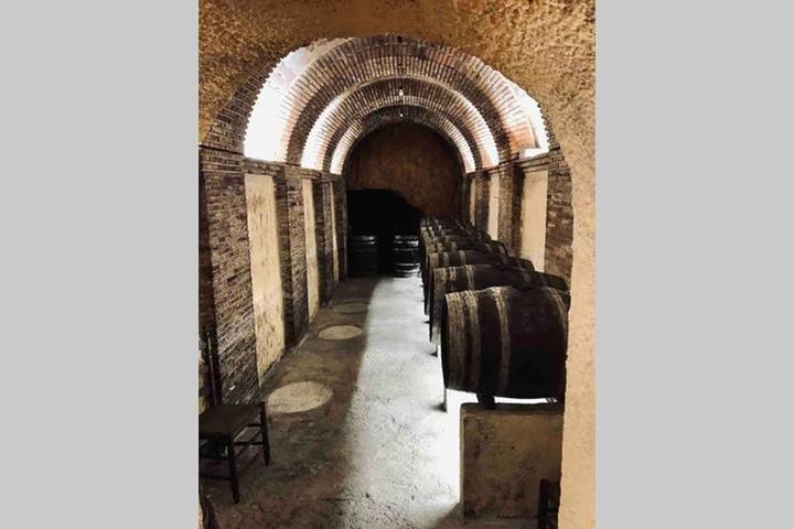 Chalet para 8 personas, con jardín y piscina además de vistas y sauna en Rioja Alta - 3