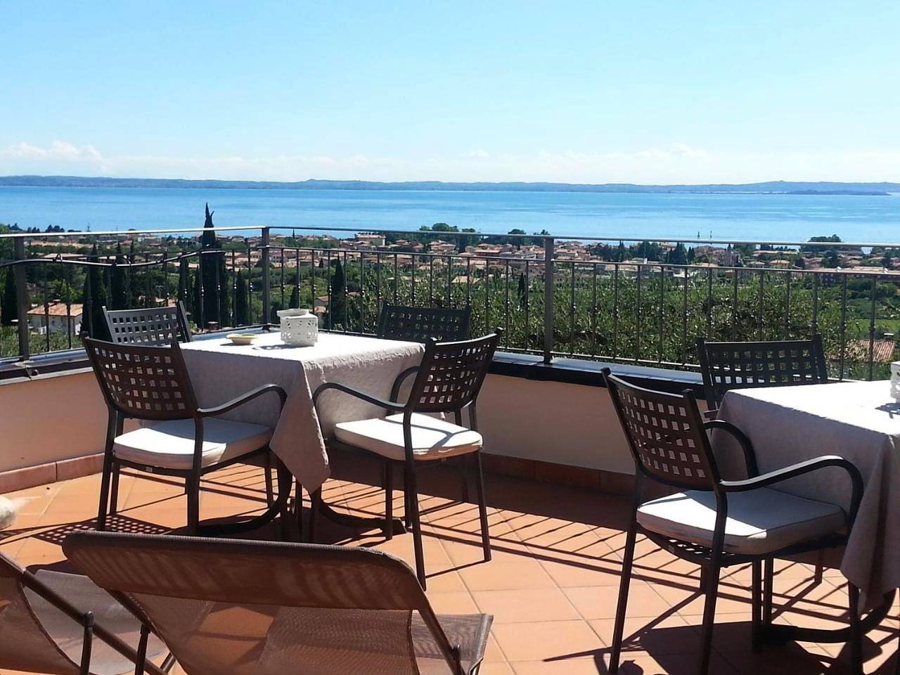 B&B Corte Frisonai in Bardolino, Garda Bergen