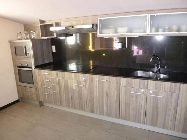 Gîte pour 2 personnes, avec vue ainsi que piscine et jardin à Tremp - 4