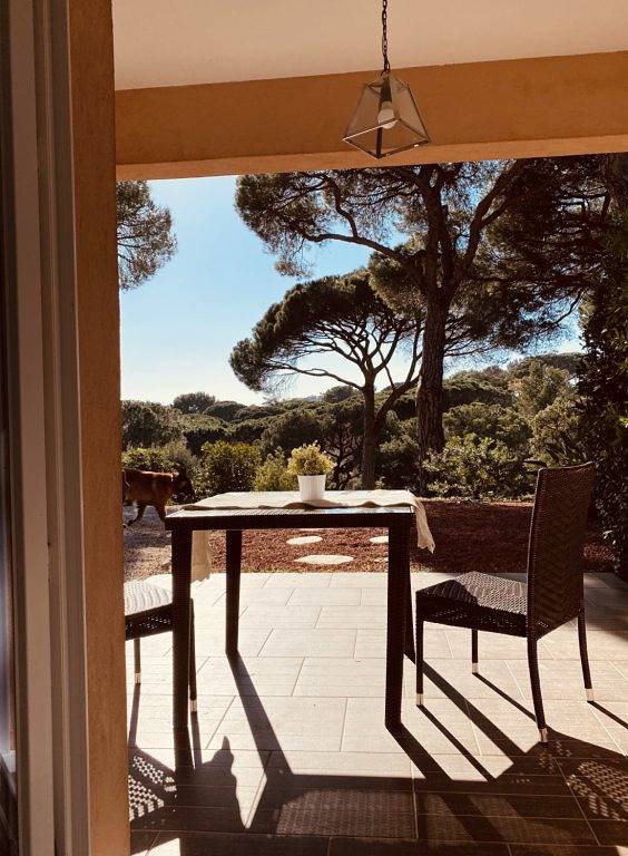 Gîte pour 2 personnes, avec piscine et jardin, animaux acceptés dans Plage De La Croisette Sainte Maxime - 2