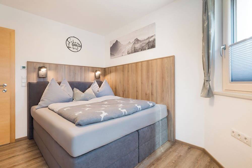 Ganze Wohnung, Alpen-Deluxe-Apartment inkl. Achensee-Card. Ideal für Familien und Freunde in Wiesing, Bezirk Schwaz