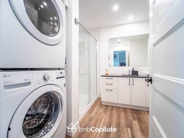 Glamping for 2 Guests in Quebec City, Quebec, Picture 3