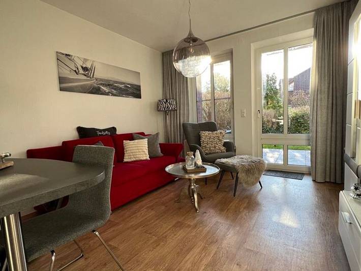 Ferienwohnung für 2 Personen, mit Terrasse und Garten in Harlesiel