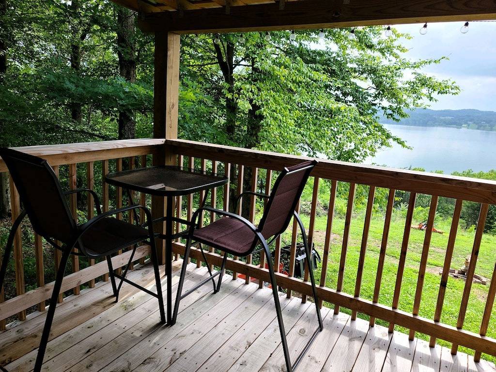 Douglas Lake, Tn Lake House, lake access, breathtaking views and amazing sunsets in Douglas Lake