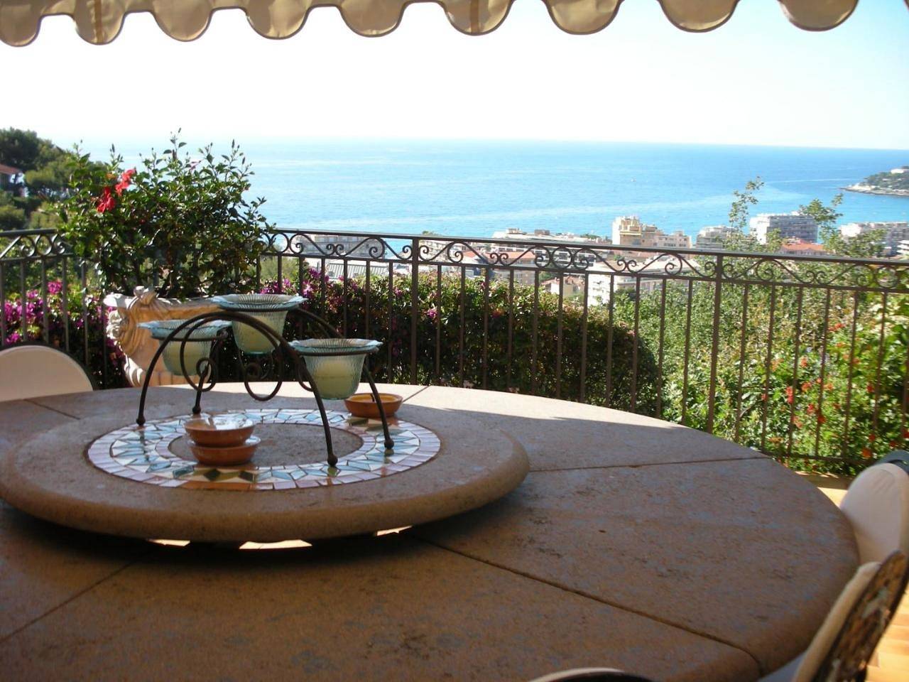 Villa Ginevra in Menton, Mittelmeerküste (Frankreich)