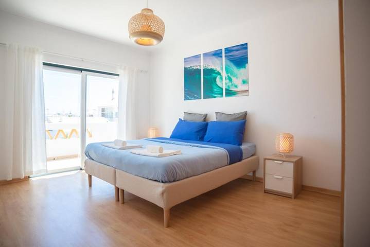 Apartamento de férias para 3 pessoas, com Varanda e Terraço e ainda Jardim em Sagres