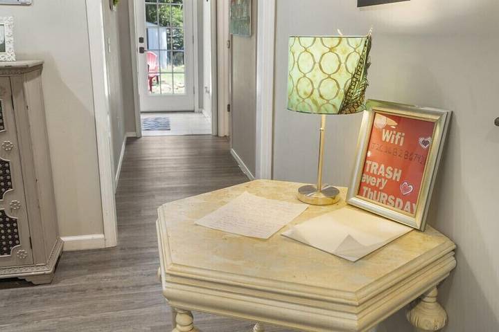 Vacation rental for 6 people, with terrace and yard, with pets in Tulsa