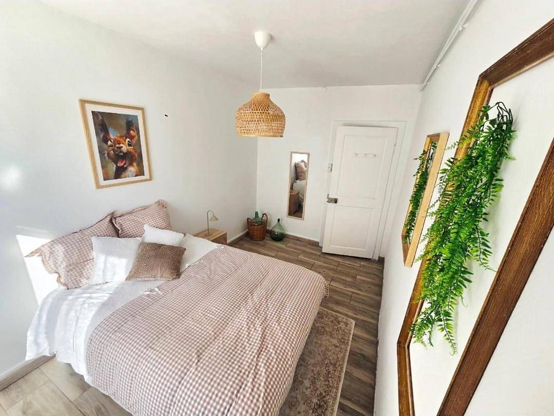 Appartement entier, Le petit domaine de Leo L ecureuil appartement cosy avec jardin privatif in Celles-sur-Plaine, Saint-Dié-des-Vosges