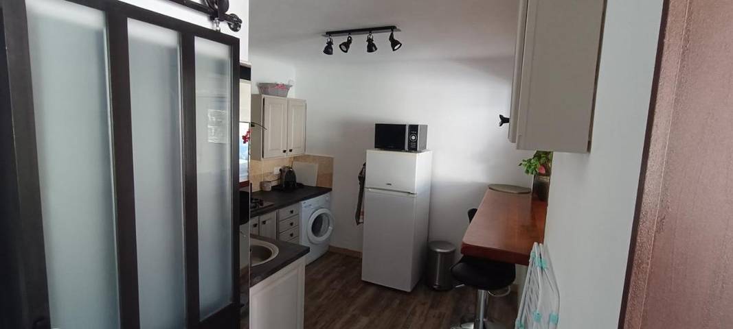 Gîte pour 4 personnes, avec vue et terrasse dans Port De Carry - 2