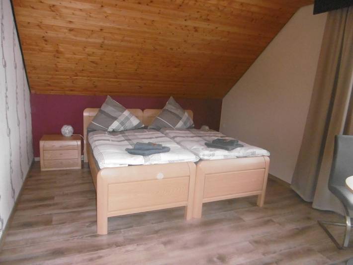 Ferienwohnung für 2 Personen, mit Garten und Terrasse in Morbach - 4