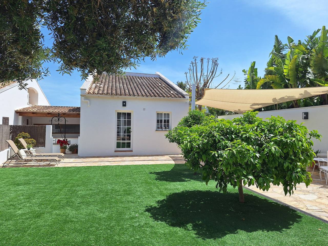 Holiday Home 'Ca Na Luisa' with Sea View, Wi-Fi and Air Conditioning in Palmanova, Calvià