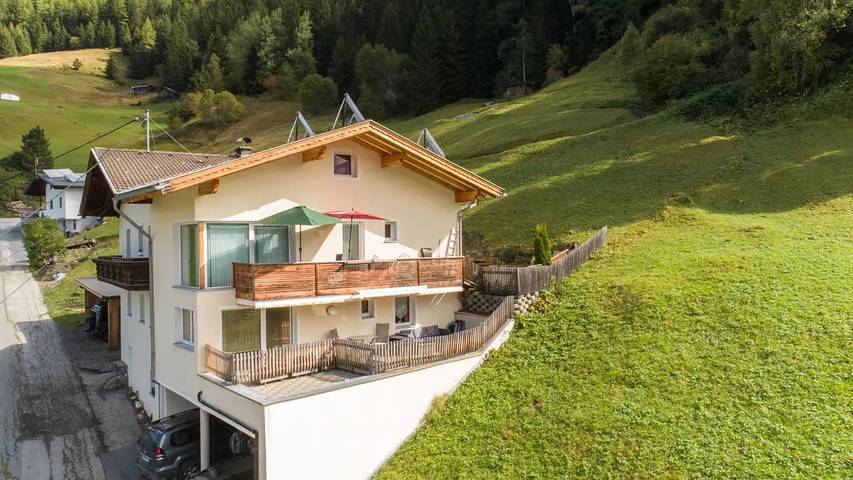 Ferienwohnung für 8 Personen, mit Terrasse, mit Haustier in Tobadill - 2