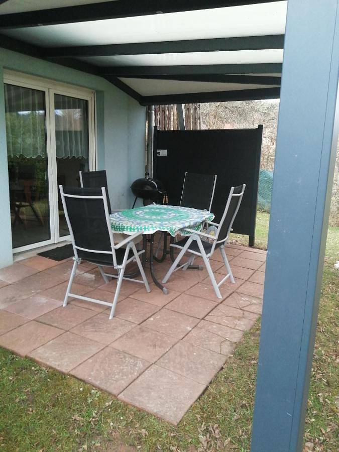Gîte pour 4 personnes, avec vue sur le lac ainsi que jardin et vue à Dambach (homonymie) - 3