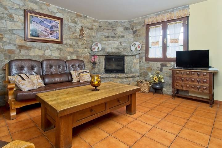 Casa rural para 12 personas, con jardín en San Justo - 3