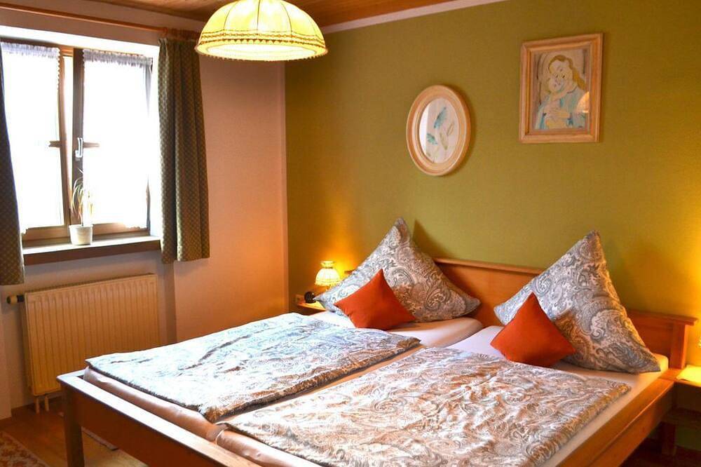 Ganze Wohnung, Ferienwohnung Bader - Ferienwohnung in Wurmansau, Saulgrub