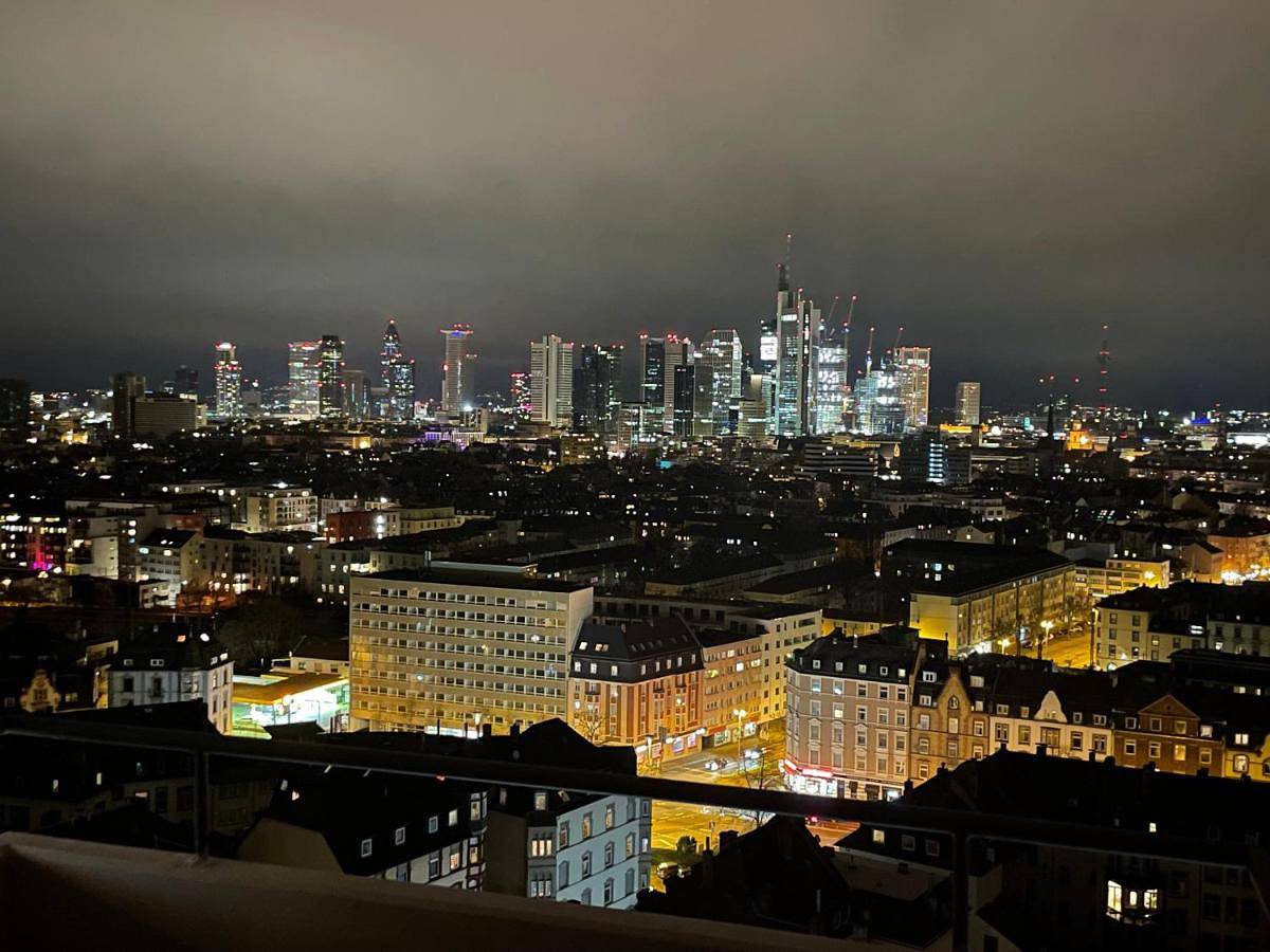 Apartamento inteiro, Luxus Apartment mit Skyline View. in Frankfurt, Hessen do Sul