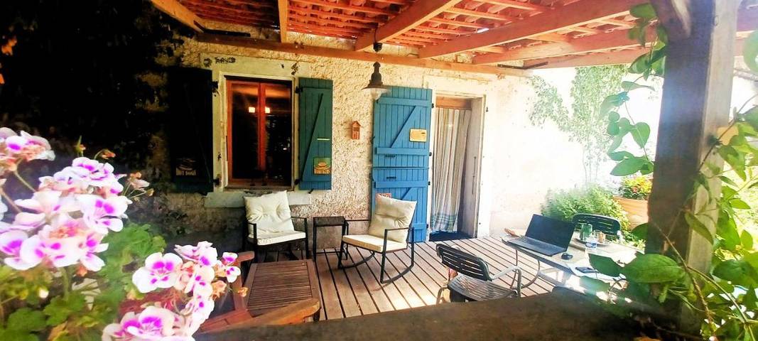 Maison de vacances pour 4 personnes, avec Terrasse et Jardin ainsi que Piscine et Vue