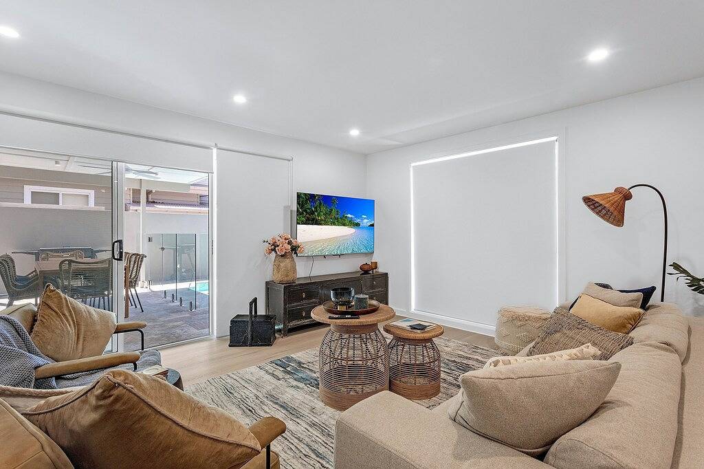Holiday Home for 9 People in Huskisson, Jervis Bay
