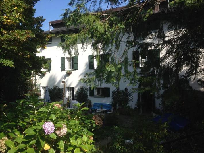 Appartamento per 4 persone, con Balcone e Terrazza nonché Giardino e Panorama a Lizzano in Belvedere