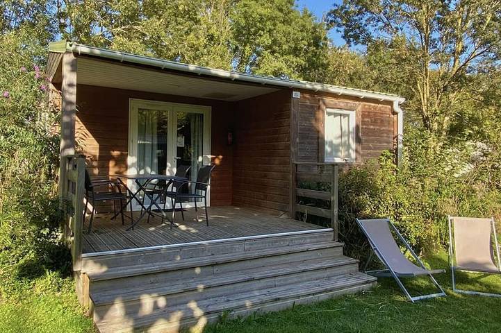 Chalet pour 4 personnes, avec piscine, animaux acceptés