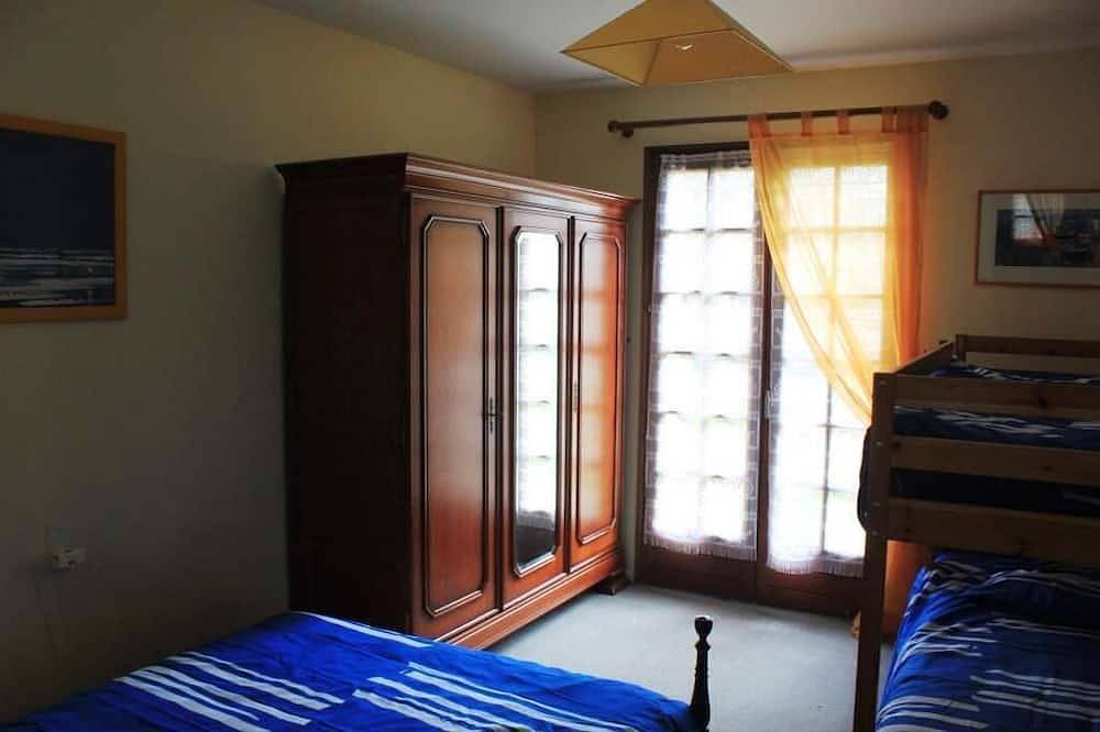 Maison à Vannes in Séné, Côte des Mégalithes