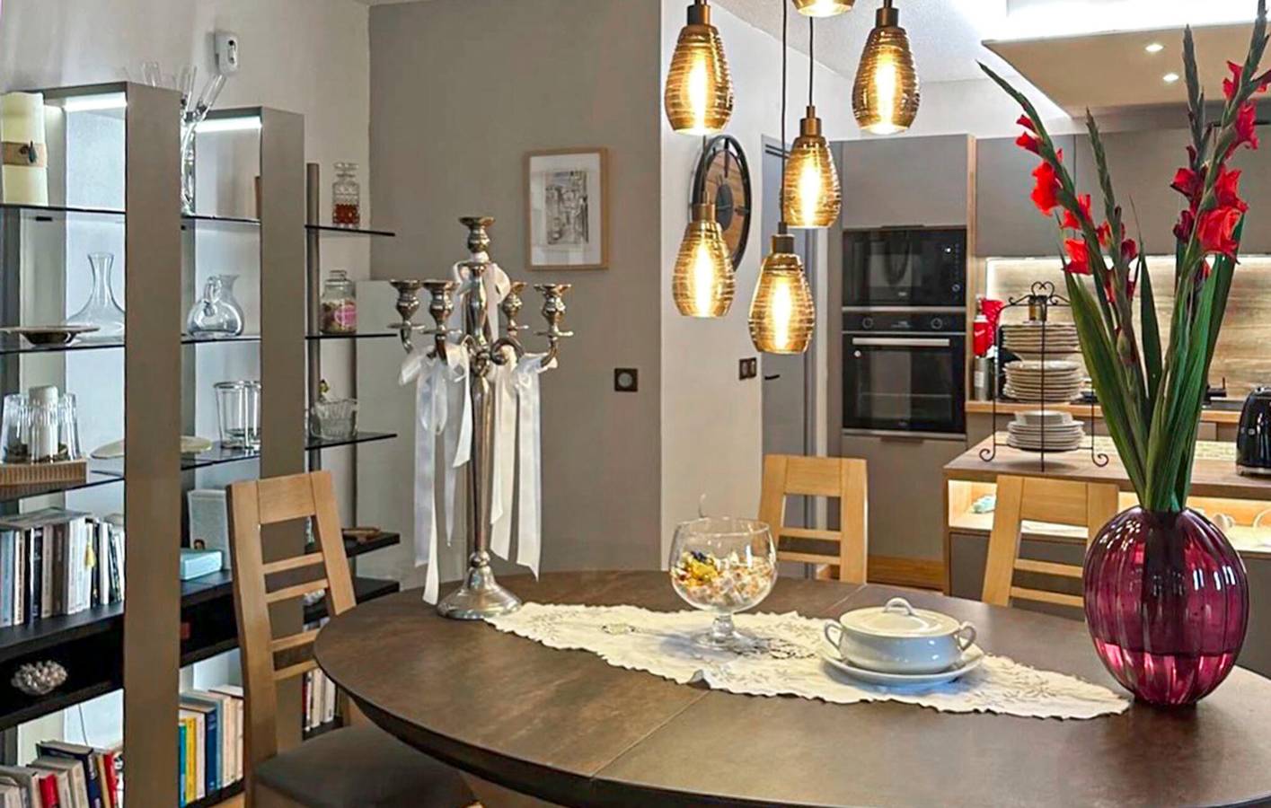 Encantador apartamento de 2 dormitorios con piscina cerca del lago de Pont Royal in Mallemort, Region de Arles