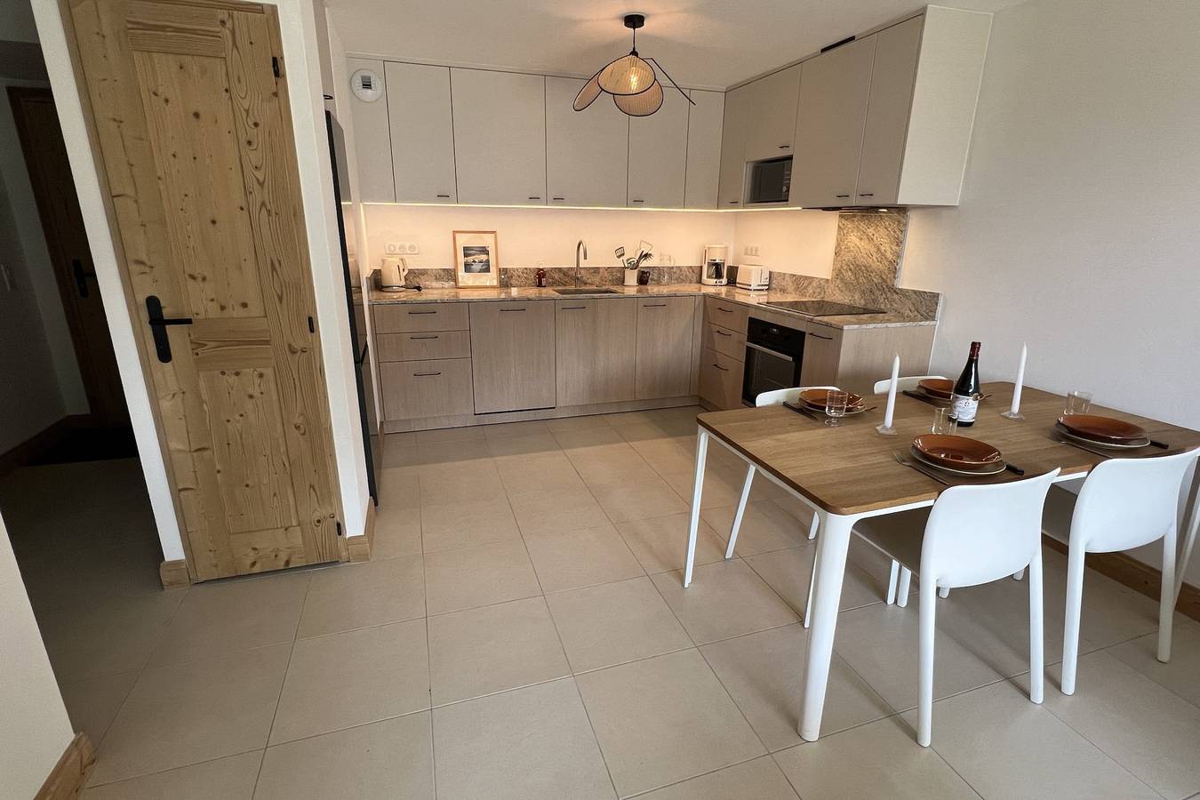 Apartamento vacacional entero, Apartamento de vacaciones para 4 personas con balcón in La Plagne, Aime-la-Plagne