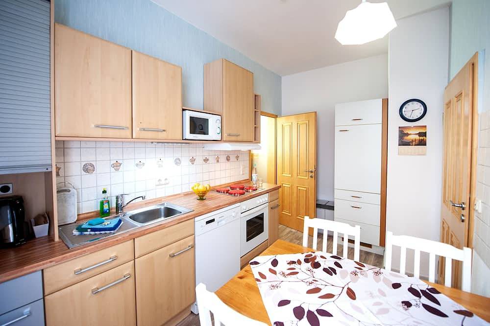 Ganze Wohnung, ***Fewo Nr. 1 / Paterre / nur 1 km vom Stadtzentrum und Ohne Bahnlärm in Bacharach, Mittelrhein