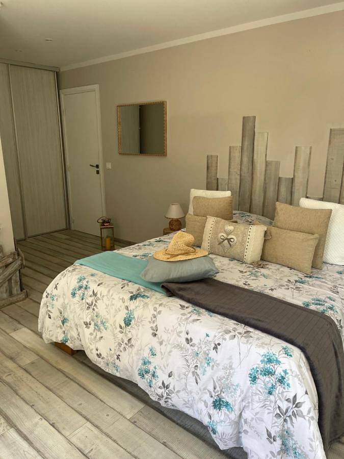 Maison d’hôte pour 2 personnes, avec vue et sauna ainsi que piscine et terrasse dans Parc national de Port-Cros - 3