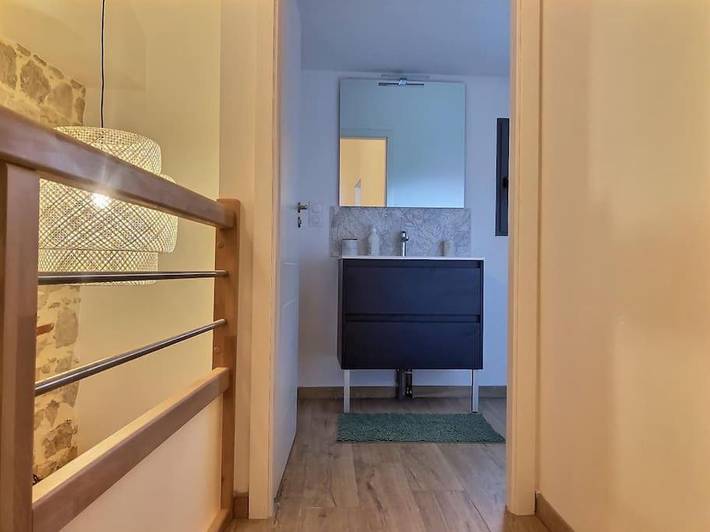 Location de vacances pour 4 personnes, avec terrasse, animaux acceptés à Ambérieu-en-Bugey - 2