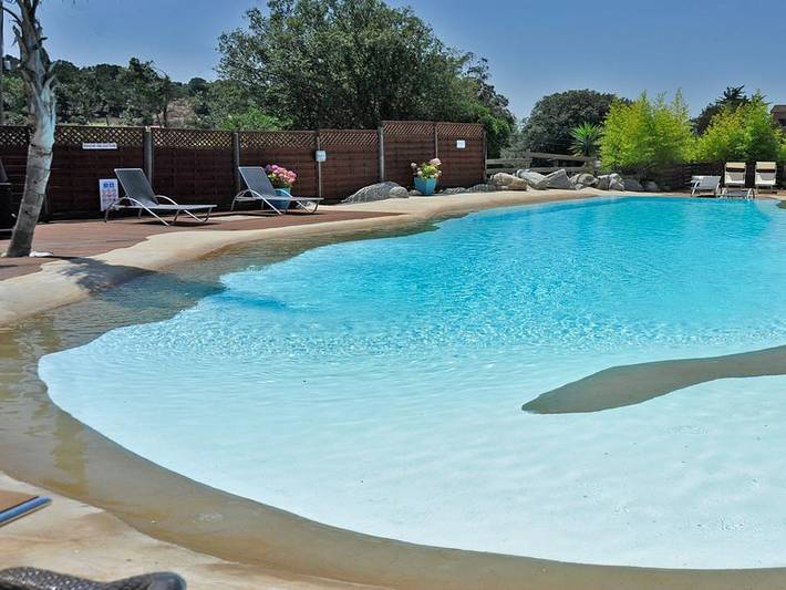 Mobil home pour 4 personnes, avec bassin pour enfant et sauna, animaux acceptés à Olmeto - 2