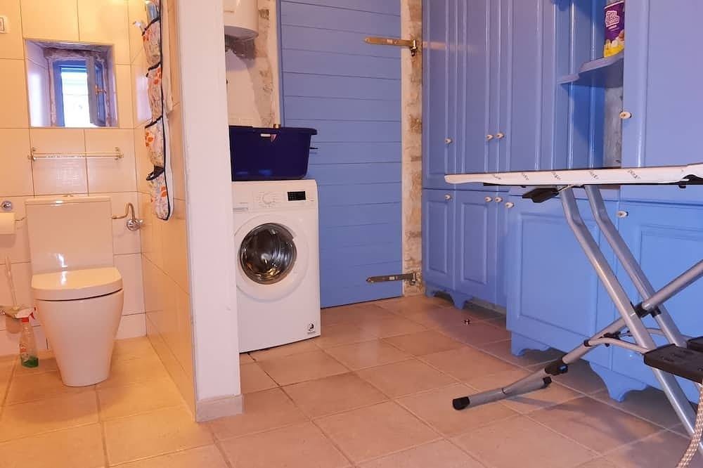 Ganze Wohnung, Ferienwohnung mit privaten Pool in Kukljica, Insel Ugljan