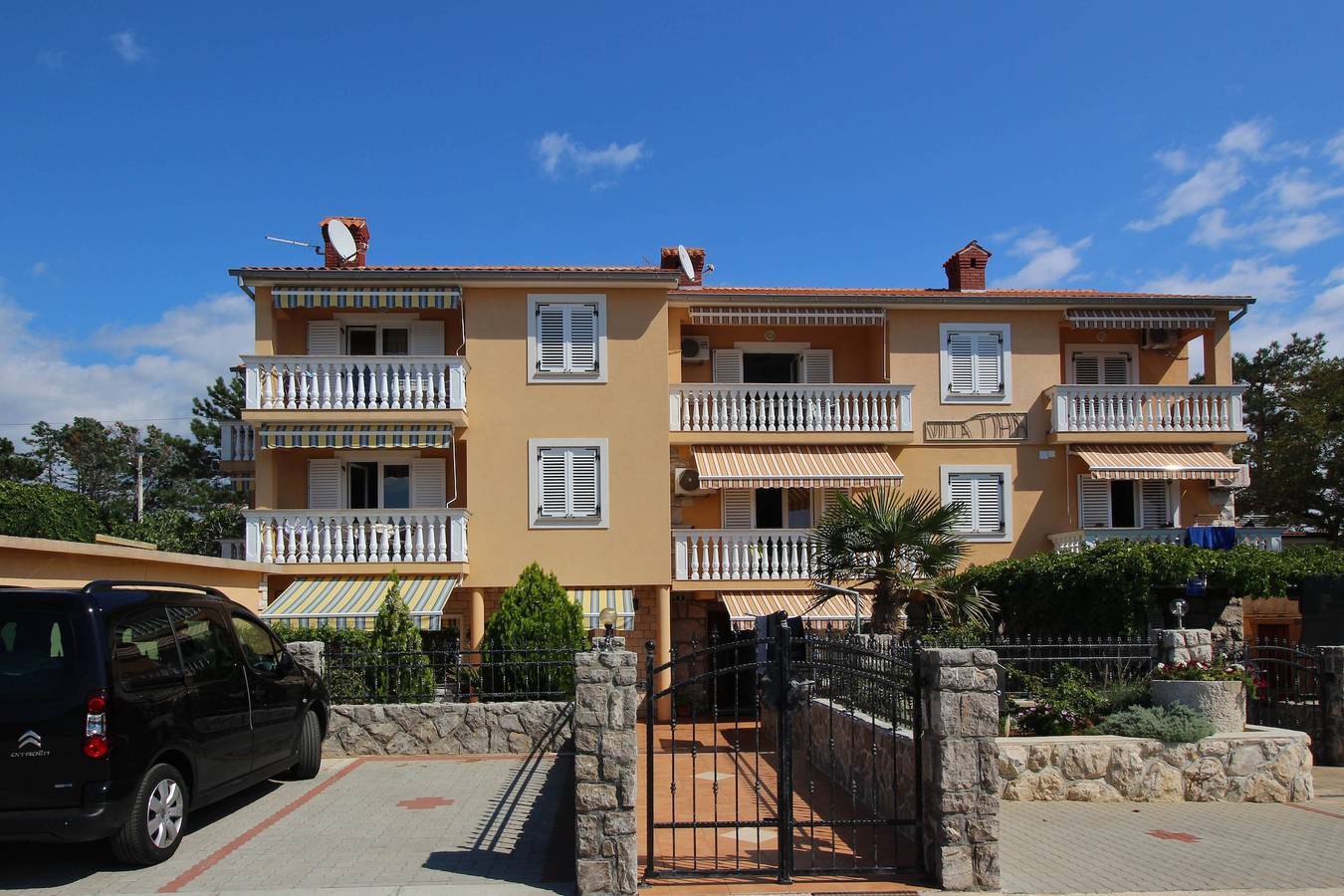 Ganze Wohnung, 1-Zimmer-Ferienwohnung am Strand Silo, Krk A-18670-c in Silo (Krk), Krk