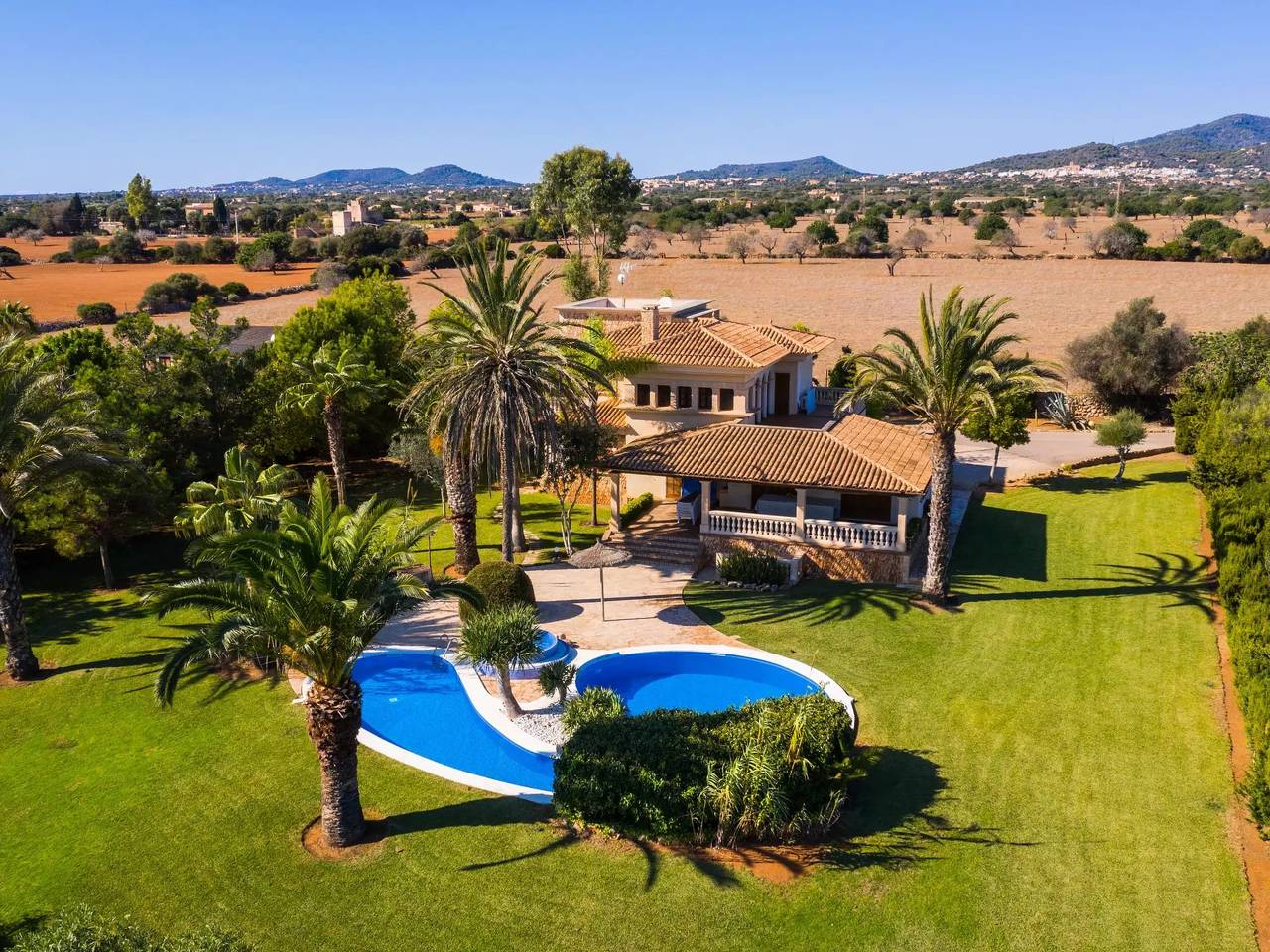 Villa pour 10 Personnes dans Cala Sa Nau, Felanitx