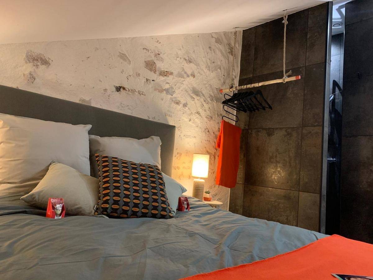Superior Queen Room in Le Mans, Sarthe