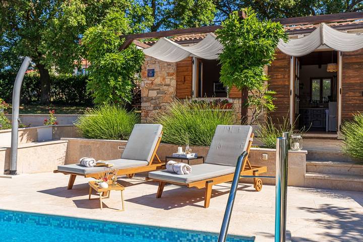 Villa für 2 Personen, mit Garten und Pool in Pula - 2