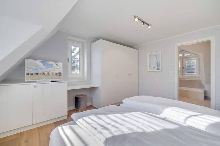 Ganze Wohnung, Geschmackvoll eingerichtete Hausteil „Lieblings Hüs“ in Tinnum, Sylt (Gemeinde)