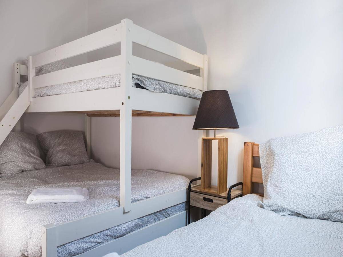 Appartement entier, Two-Bedroom Apartment in Bussy-Saint-Georges, Seine-et-Marne